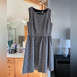 Woman’s dress size M